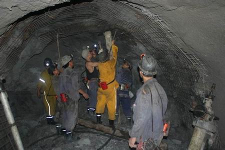 三明工程爆破中的危险因素分析以及应对工程爆破危险的措施